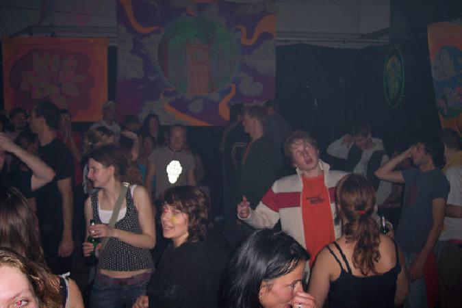  Bildname: 100_2852.jpg 
 Breite: 600 Pixel 
 H�he: 400 Pixel 
 Gr�sse: 38 kB 