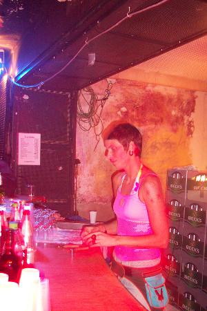  Bildname: 100_2908.jpg 
 Breite: 600 Pixel 
 H�he: 900 Pixel 
 Gr�sse: 146 kB 