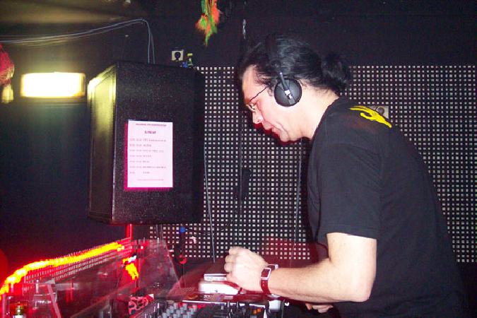  Bildname: 100_2914.jpg 
 Breite: 600 Pixel 
 H�he: 400 Pixel 
 Gr�sse: 71 kB 