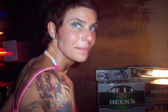  Bildname: 100_2979.jpg 
 Breite: 600 Pixel 
 H�he: 400 Pixel 
 Gr�sse: 49 kB 