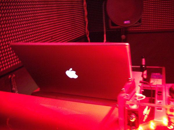  Bildname: IMG_2221.jpg 
 Breite: 600 Pixel 
 H�he: 450 Pixel 
 Gr�sse: 59 kB 