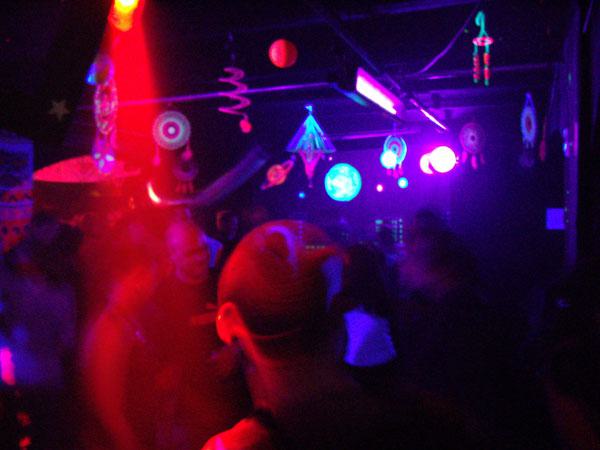  Bildname: IMG_2252.jpg 
 Breite: 600 Pixel 
 H�he: 450 Pixel 
 Gr�sse: 48 kB 