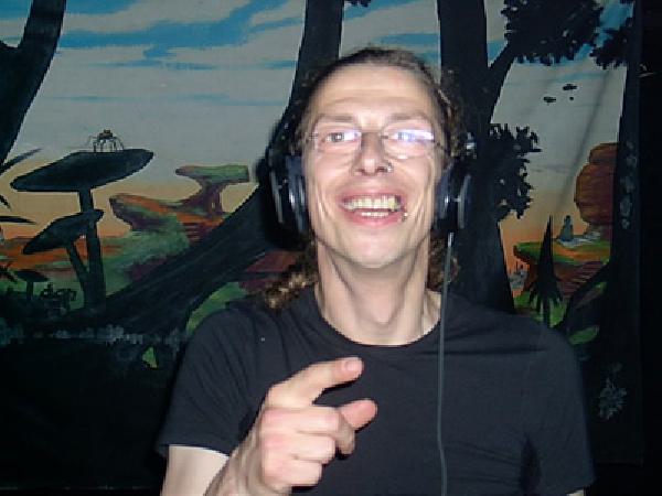  Bildname: IM000159.jpg 
 Breite: 400 Pixel 
 H�he: 300 Pixel 
 Gr�sse: 55 kB 