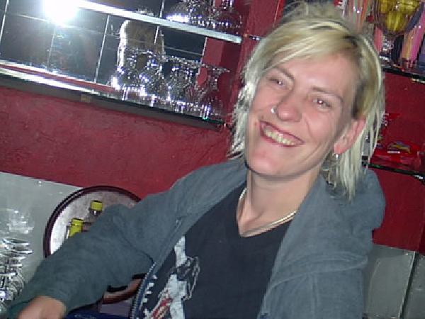  Bildname: IM000189.jpg 
 Breite: 400 Pixel 
 H�he: 300 Pixel 
 Gr�sse: 63 kB 