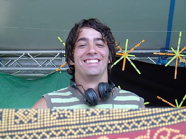  Bildname: IM000604.JPG 
 Breite: 640 Pixel 
 H�he: 480 Pixel 
 Gr�sse: 60 kB 