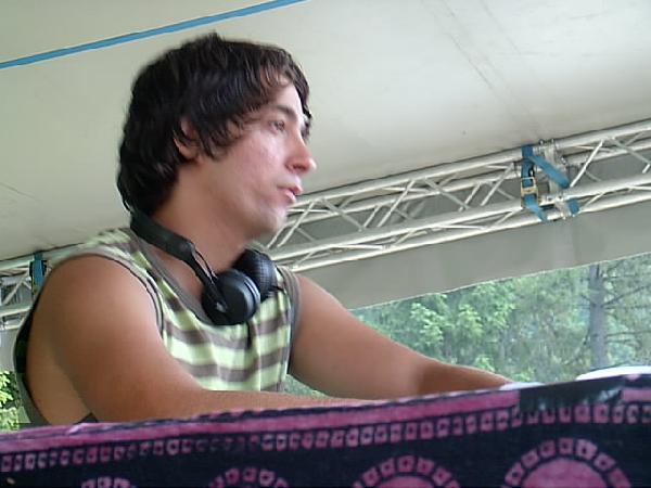  Bildname: IM000605.JPG 
 Breite: 640 Pixel 
 H�he: 480 Pixel 
 Gr�sse: 59 kB 