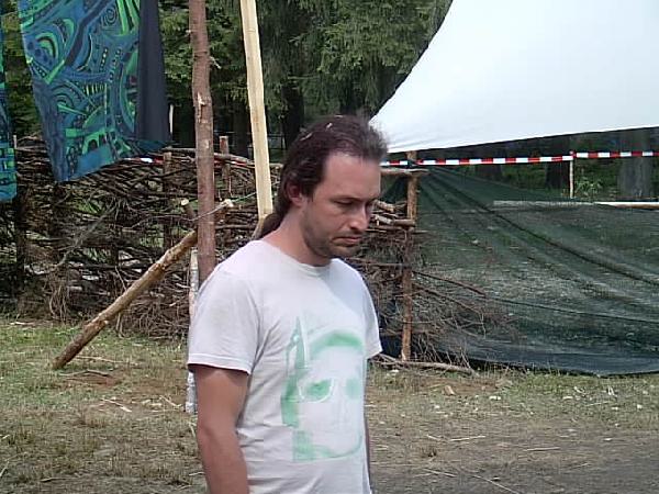  Bildname: IM000619.JPG 
 Breite: 640 Pixel 
 H�he: 480 Pixel 
 Gr�sse: 63 kB 