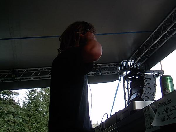  Bildname: IM000664.JPG 
 Breite: 640 Pixel 
 H�he: 480 Pixel 
 Gr�sse: 59 kB 