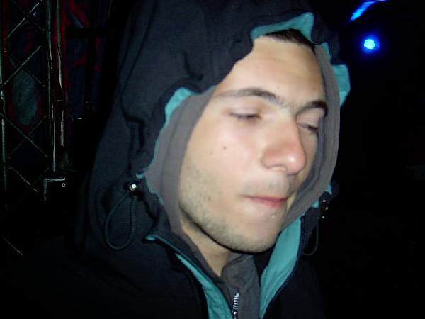  Bildname: IM000689.JPG 
 Breite: 640 Pixel 
 H�he: 480 Pixel 
 Gr�sse: 55 kB 