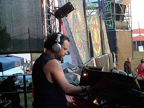  Bildname: IM000767_2.jpg 
 Breite: 640 Pixel 
 H�he: 480 Pixel 
 Gr�sse: 65 kB 