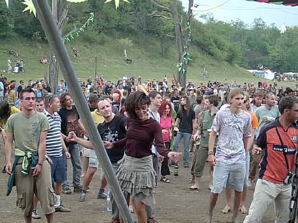  Bildname: IM000002.JPG 
 Breite: 640 Pixel 
 H�he: 480 Pixel 
 Gr�sse: 68 kB 