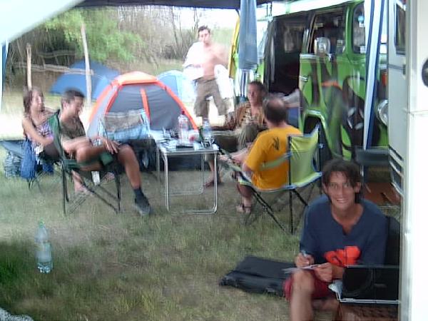  Bildname: IM000967.JPG 
 Breite: 640 Pixel 
 H�he: 480 Pixel 
 Gr�sse: 64 kB 