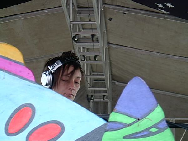  Bildname: IM000990.JPG 
 Breite: 640 Pixel 
 H�he: 480 Pixel 
 Gr�sse: 60 kB 