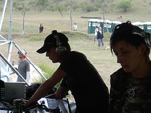  Bildname: IM000993.JPG 
 Breite: 640 Pixel 
 H�he: 480 Pixel 
 Gr�sse: 61 kB 