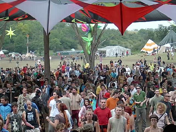  Bildname: IM000996.JPG 
 Breite: 640 Pixel 
 H�he: 480 Pixel 
 Gr�sse: 66 kB 