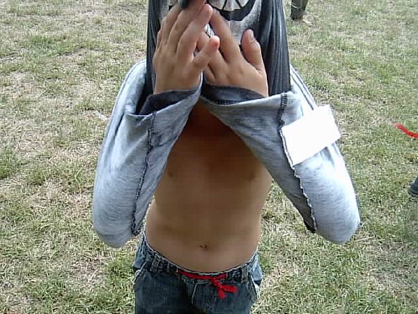  Bildname: IM001009.JPG 
 Breite: 640 Pixel 
 H�he: 480 Pixel 
 Gr�sse: 64 kB 