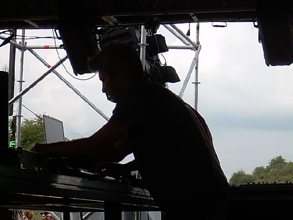  Bildname: IM001013.JPG 
 Breite: 640 Pixel 
 H�he: 480 Pixel 
 Gr�sse: 56 kB 