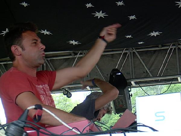  Bildname: IM001017.JPG 
 Breite: 640 Pixel 
 H�he: 480 Pixel 
 Gr�sse: 59 kB 