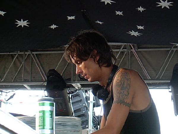  Bildname: IM001025.JPG 
 Breite: 640 Pixel 
 H�he: 480 Pixel 
 Gr�sse: 61 kB 