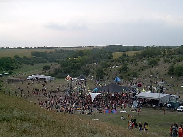  Bildname: IM001031.JPG 
 Breite: 640 Pixel 
 H�he: 480 Pixel 
 Gr�sse: 63 kB 