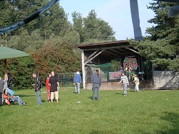  Bildname: IM001119.JPG 
 Breite: 640 Pixel 
 H�he: 480 Pixel 
 Gr�sse: 63 kB 