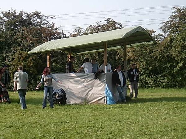  Bildname: IM001125.JPG 
 Breite: 640 Pixel 
 H�he: 480 Pixel 
 Gr�sse: 66 kB 