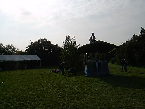  Bildname: IM001130.JPG 
 Breite: 640 Pixel 
 H�he: 480 Pixel 
 Gr�sse: 62 kB 