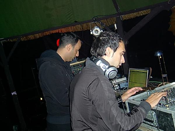  Bildname: IM001242.JPG 
 Breite: 640 Pixel 
 H�he: 480 Pixel 
 Gr�sse: 59 kB 